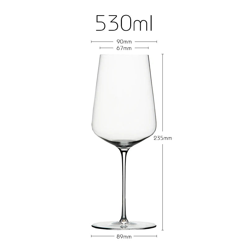 Elegant Crystal Wine Glass