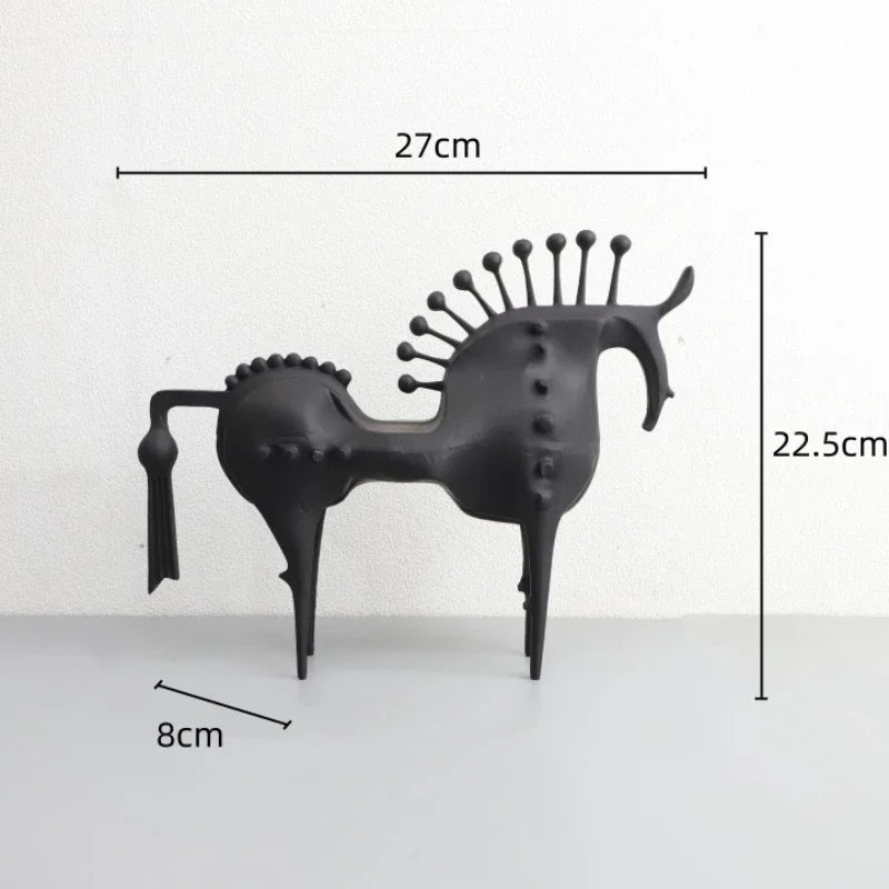 Creative Minimalist Horse Sculpture