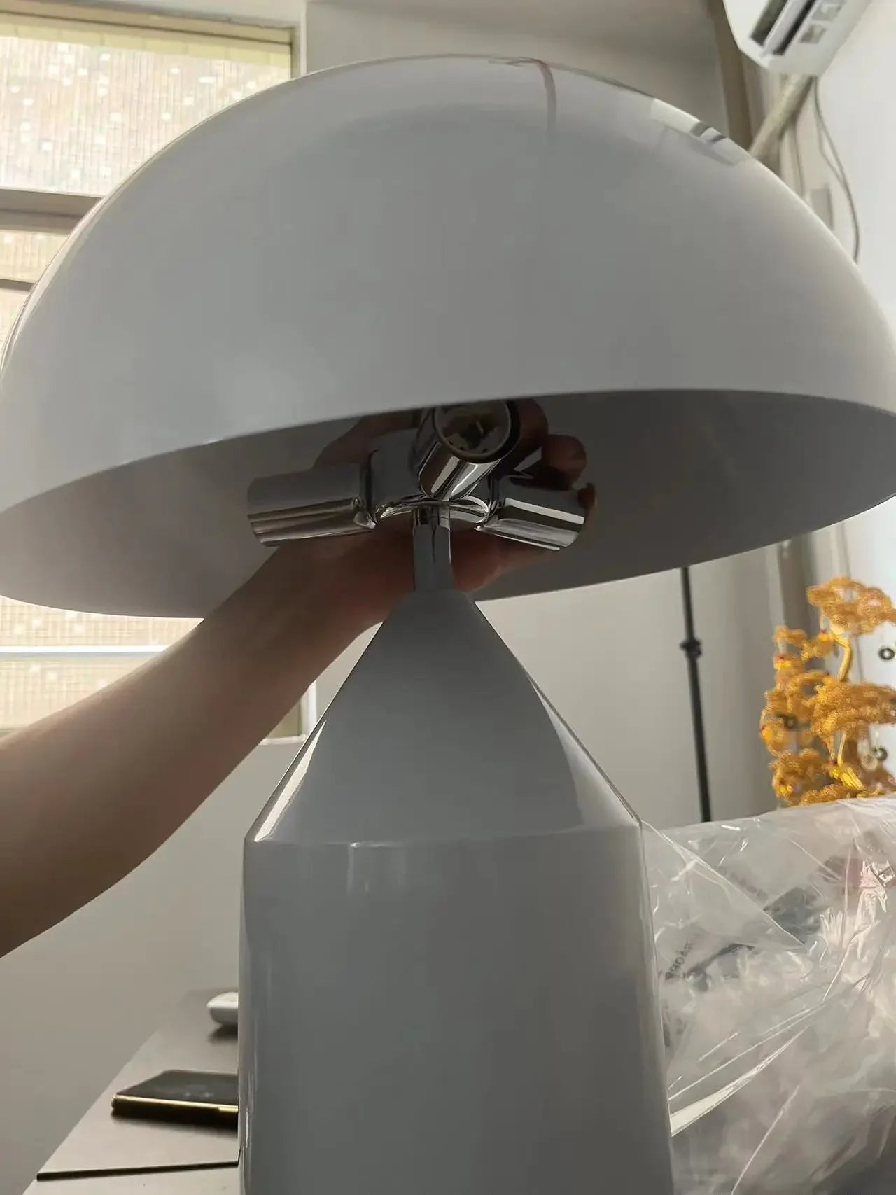 Minimalist Table Lamp